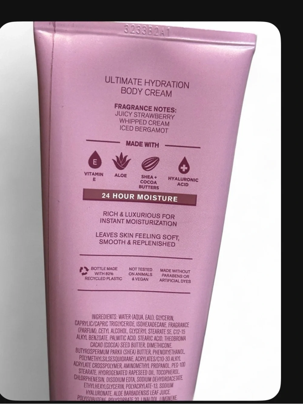 New Bath and Body Works Strawberry Snowflakes Ultimate Hydration Body Cream 8 oz